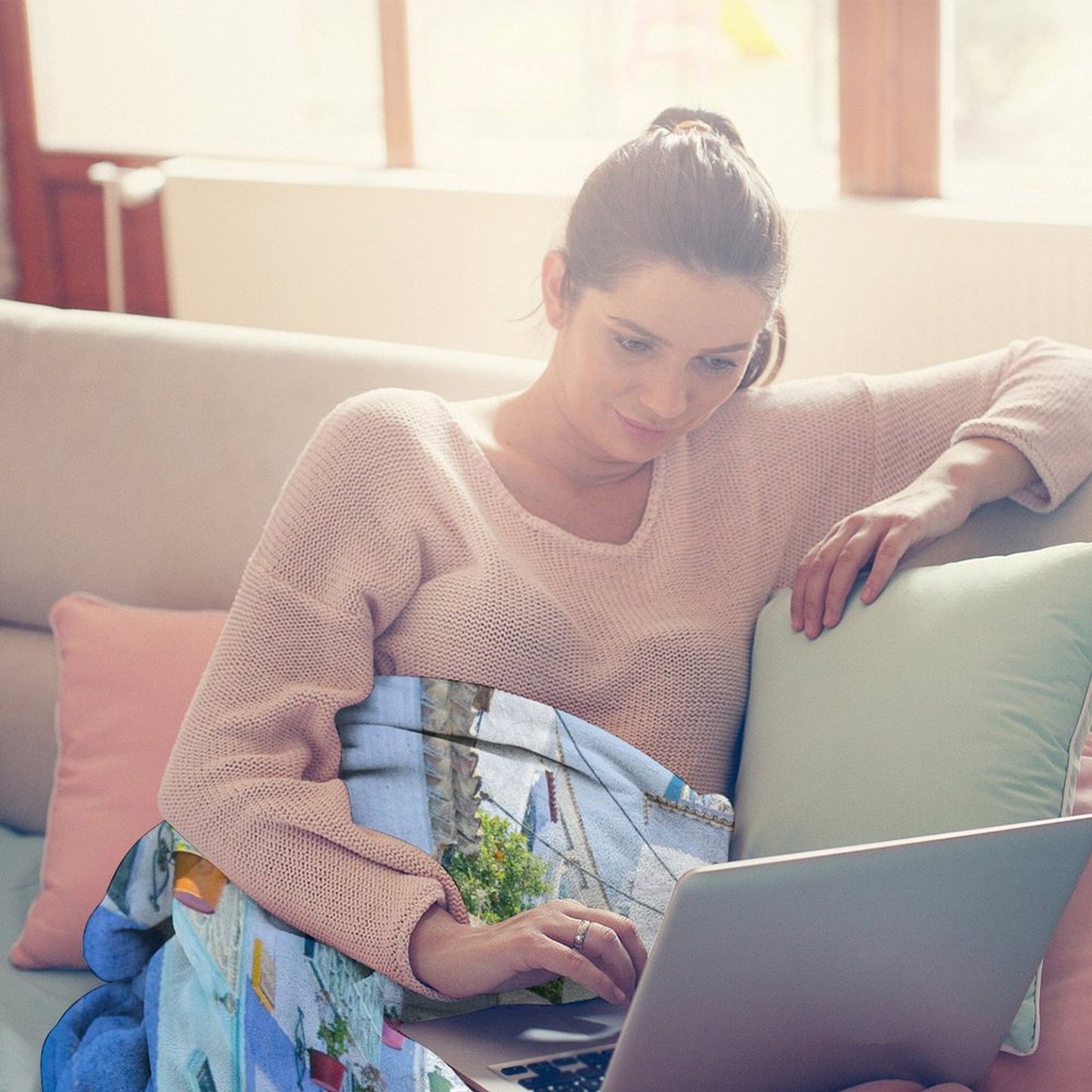 Custom Round Blanket | Personalized Photo Beach & Picnic Throw