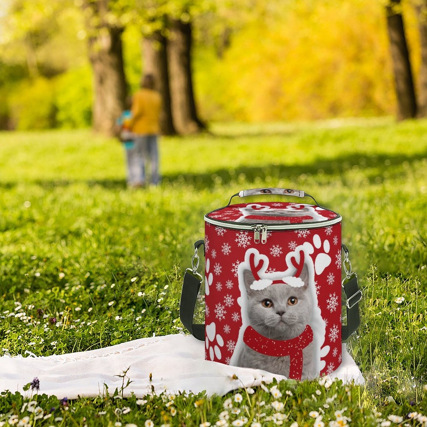 Custom Insulated Cooler Bag | Personalized for Camping & BBQ